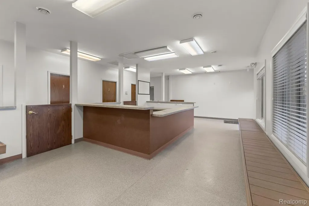 435 Sumpter Road Van Buren Charter Township MI 48111