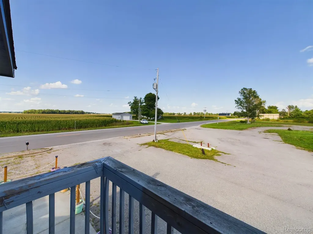 4512 E M 21 Caledonia Charter Township MI 48817