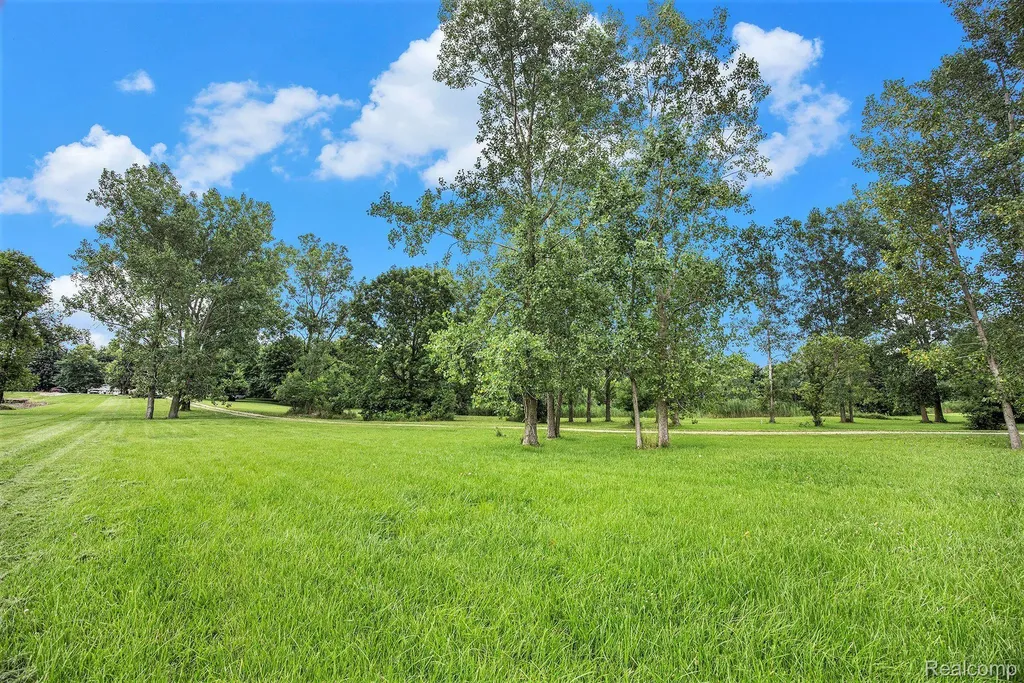 29988 Armada Ridge Road Richmond Township MI 48062