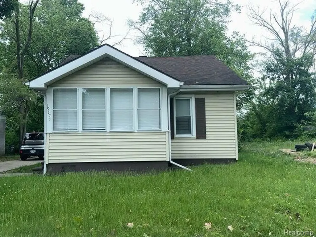 19171 Glastonbury Road Detroit City MI 48219