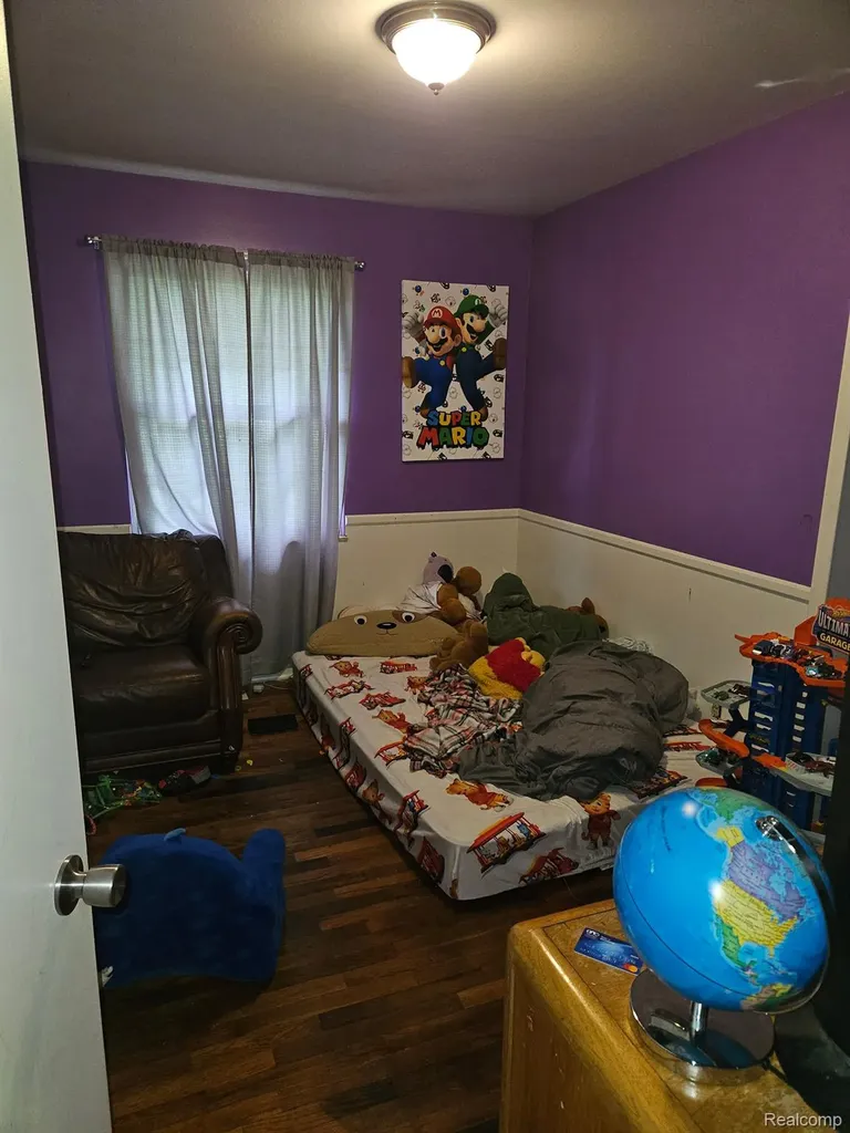 6172 W Court Street Flint Charter Township MI 48532
