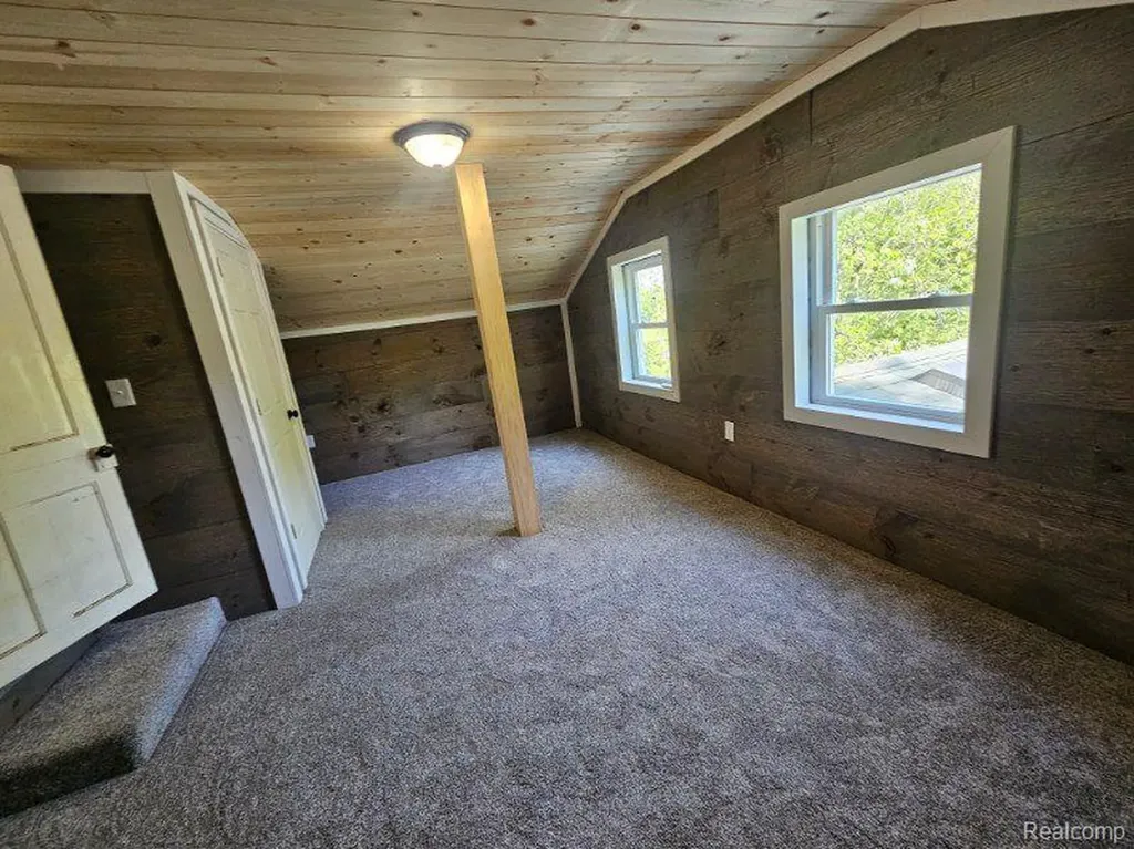 411 Lytle Avenue Harbor Beach City MI 48441