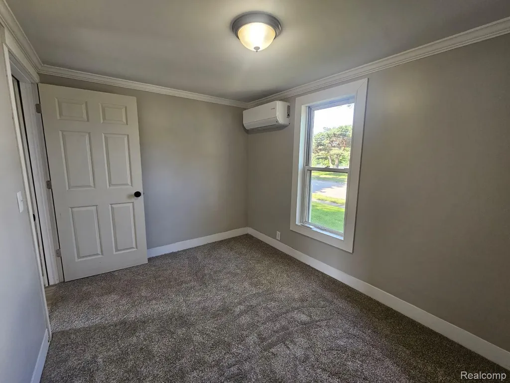 411 Lytle Avenue Harbor Beach City MI 48441