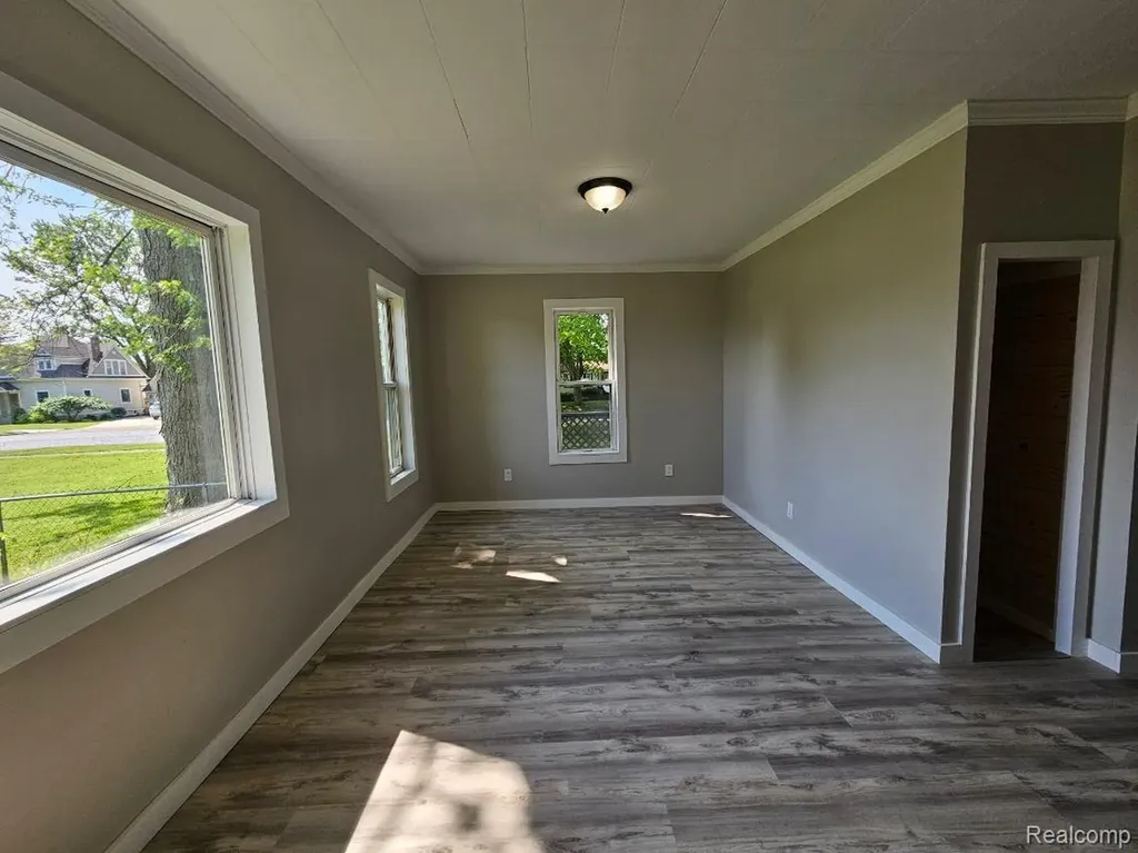 411 Lytle Avenue Harbor Beach City MI 48441
