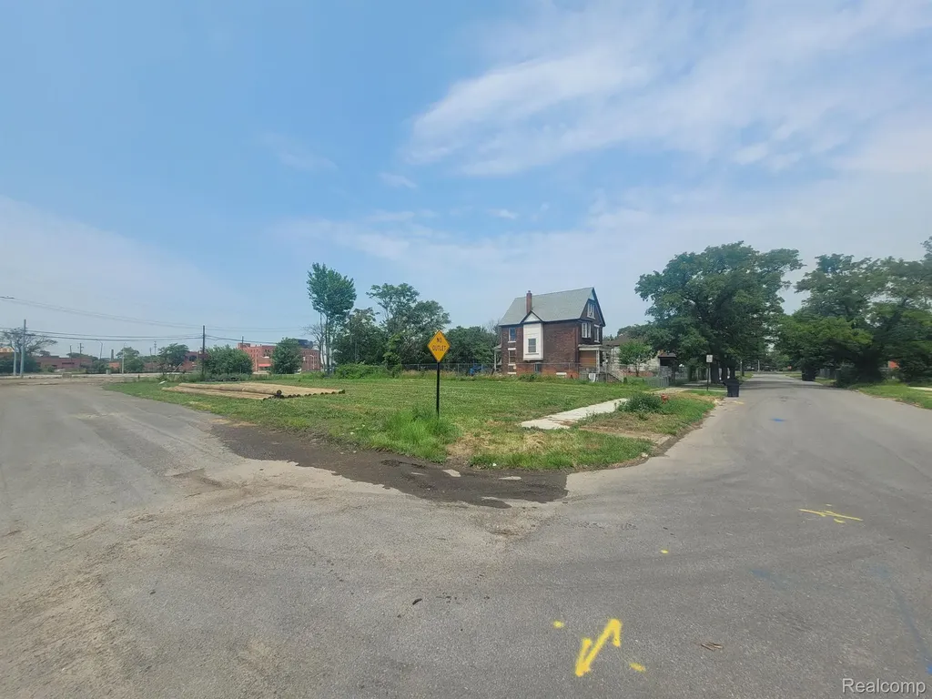 5201 Stanton Street Detroit City MI 48208