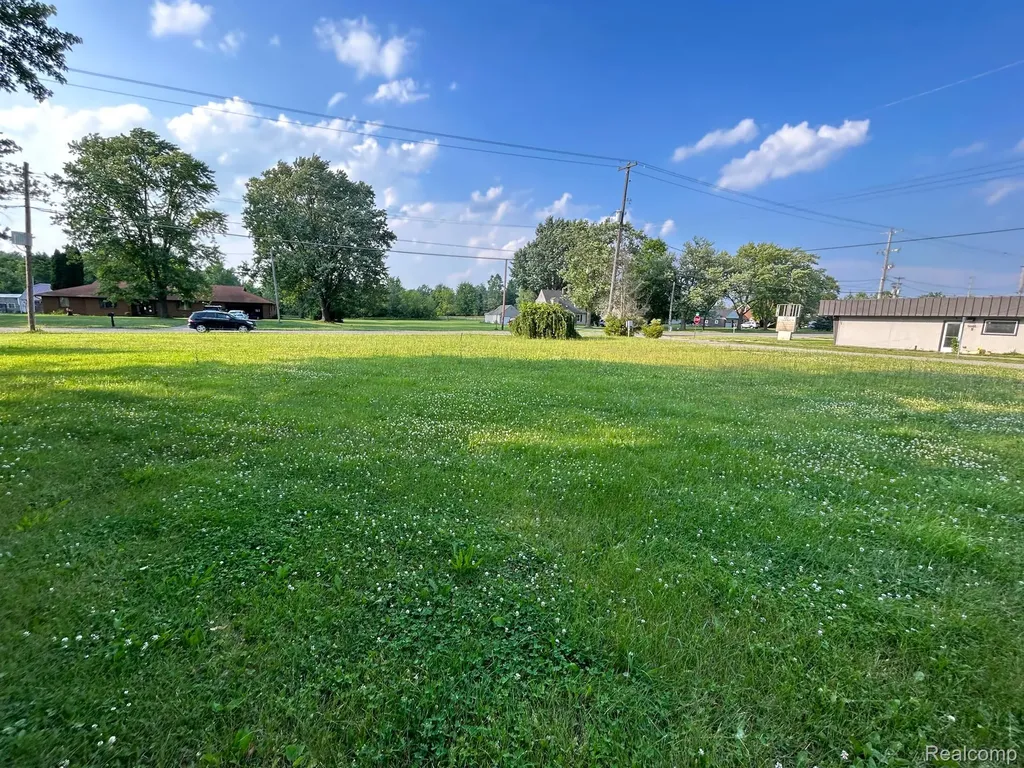 0 Lapeer Road Burton City MI 48509