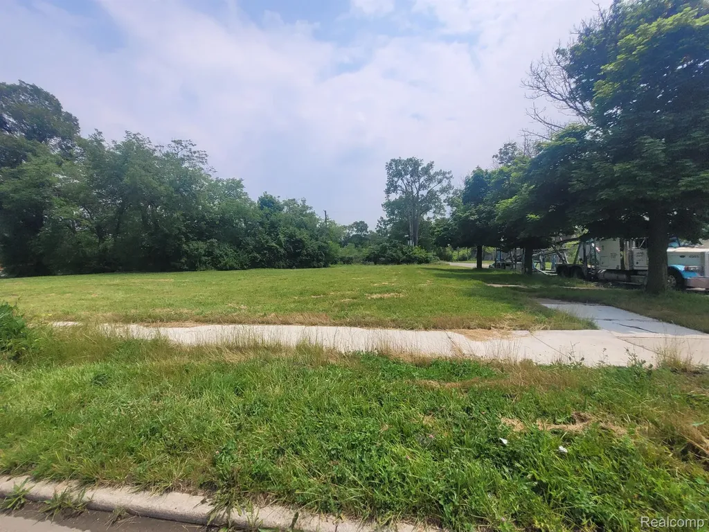 5202 Stanton Street Detroit City MI 48208