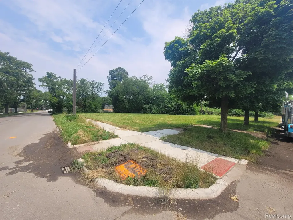 5202 Stanton Street Detroit City MI 48208