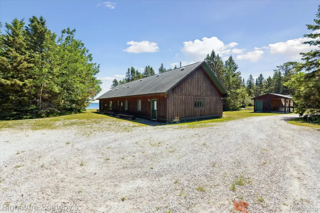 9842 Misery Bay Alpena City MI 49707