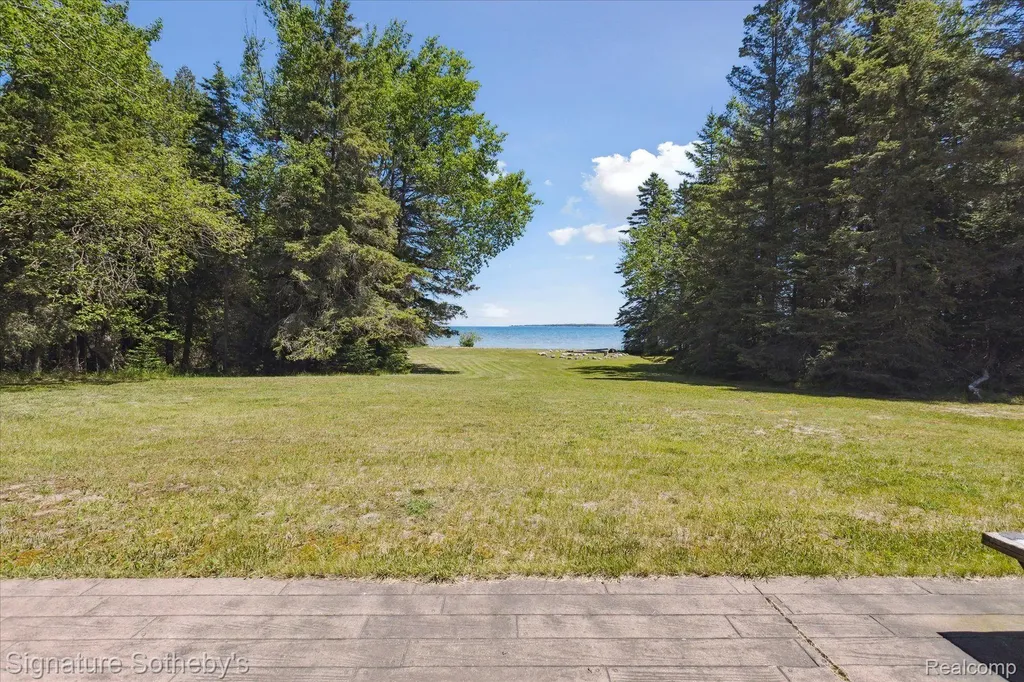 9842 Misery Bay Alpena City MI 49707