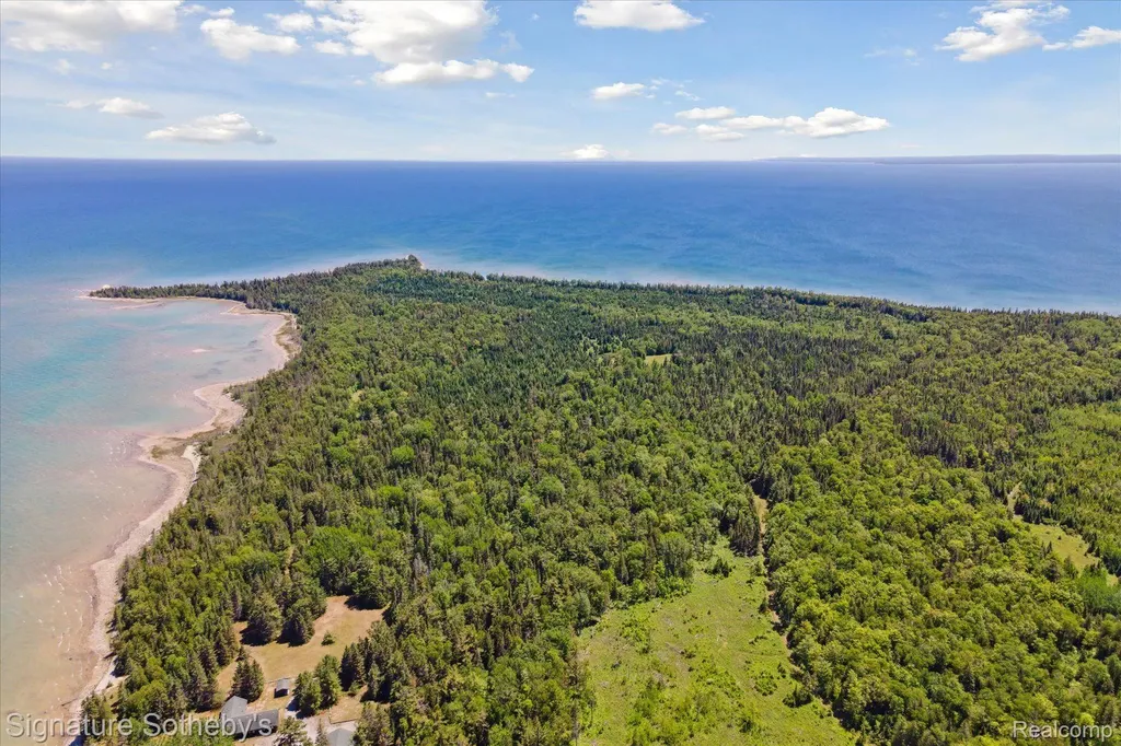 9842 Misery Bay Alpena City MI 49707