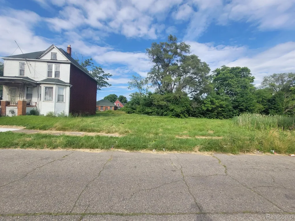 4822 Sheridan Street Detroit City MI 48214