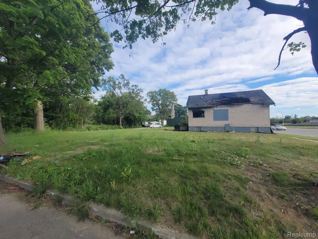5585 Ridgewood Street Detroit City MI 48204