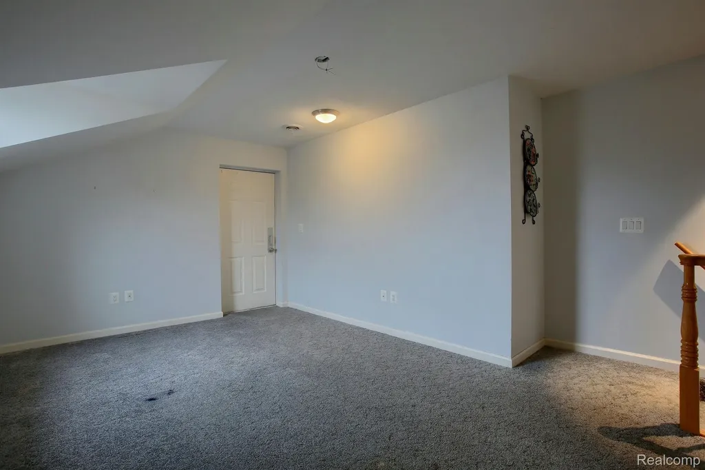 46070 Edgewater Drive Chesterfield Township MI 48047