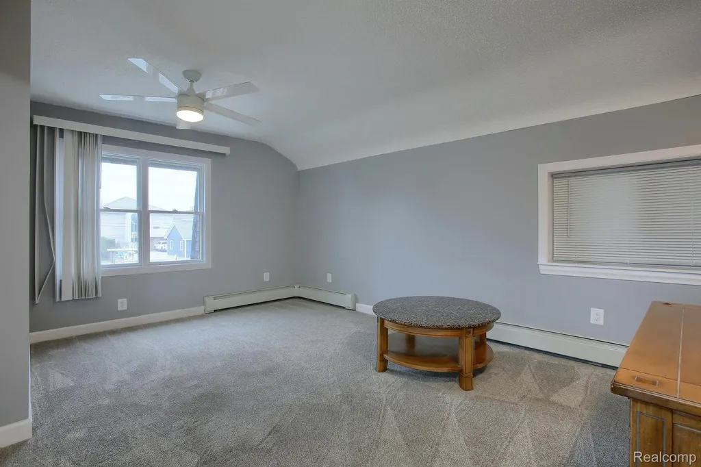 46070 Edgewater Drive Chesterfield Township MI 48047