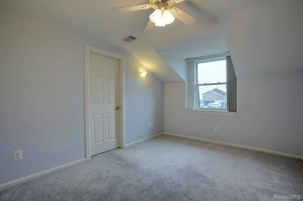 46070 Edgewater Drive Chesterfield Township MI 48047