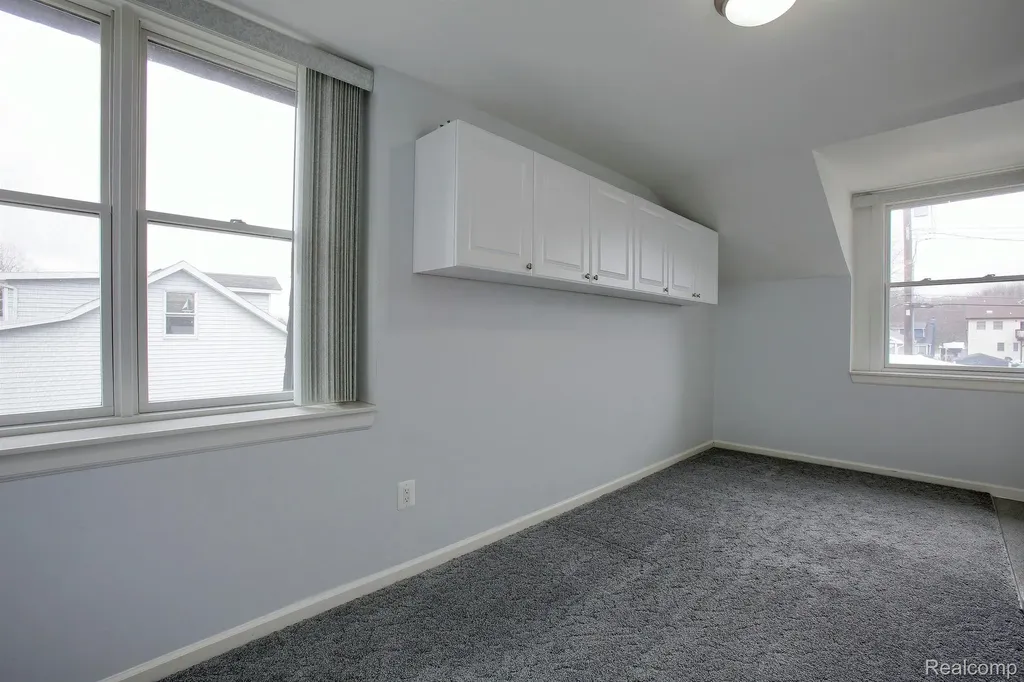 46070 Edgewater Drive Chesterfield Township MI 48047