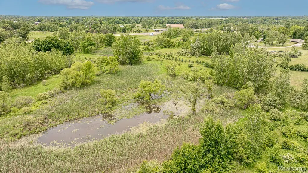 Ville Fosland Farms Drive Rives Township MI 49201
