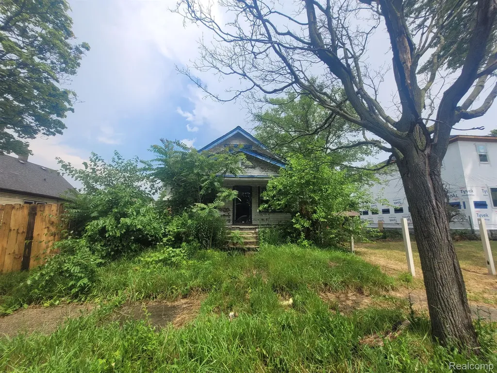 9722 Yosemite Street Detroit City MI 48204