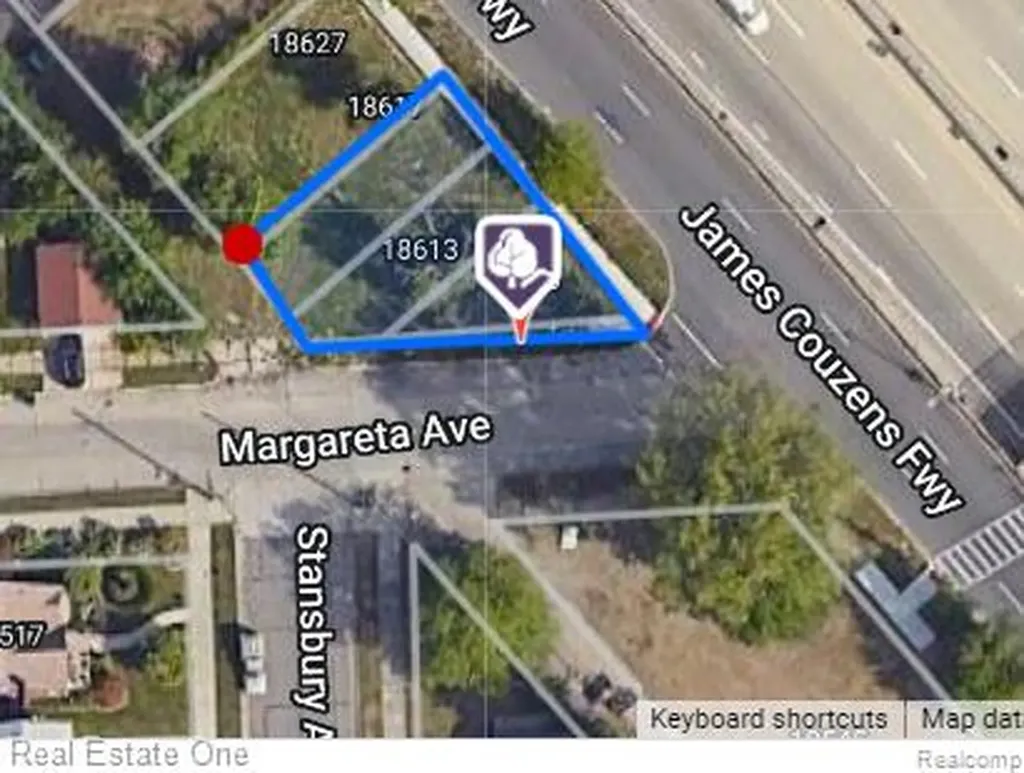 18553 James Couzens Freeway Detroit City MI 48235