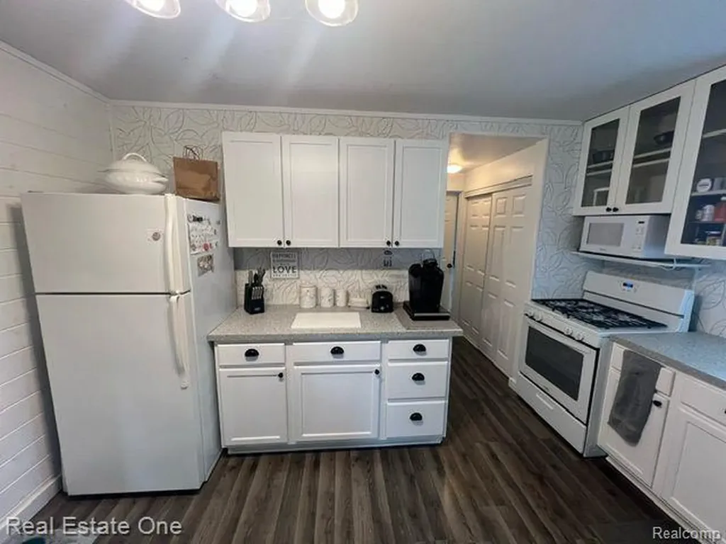 7153 Cedar Road Worth Township MI 48450
