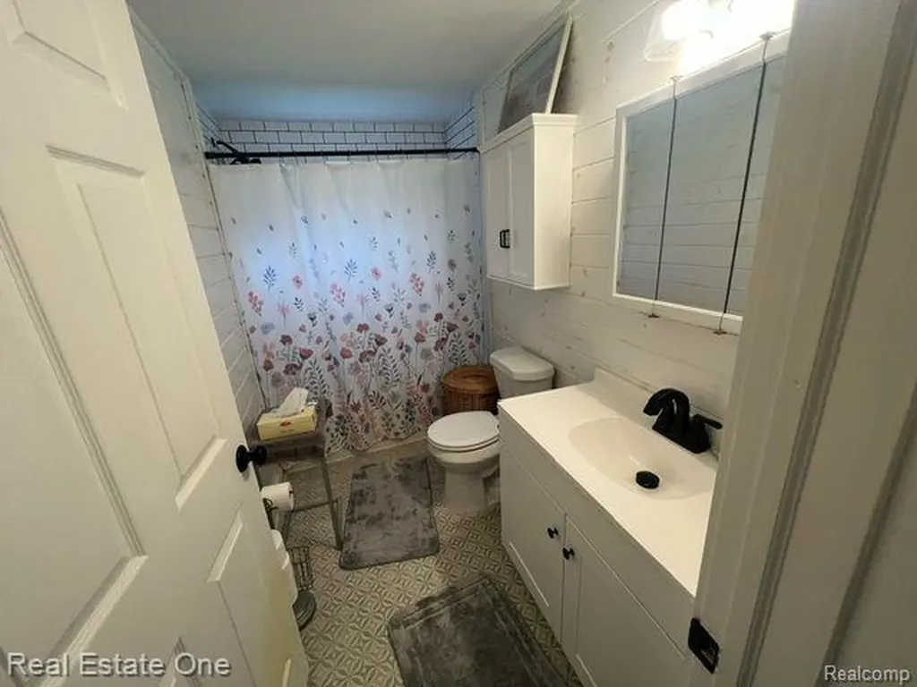 7153 Cedar Road Worth Township MI 48450