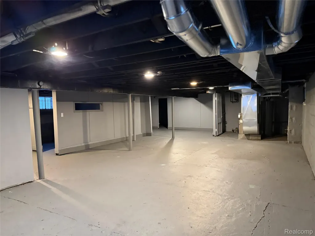 239 Eason Street Highland Park City MI 48203