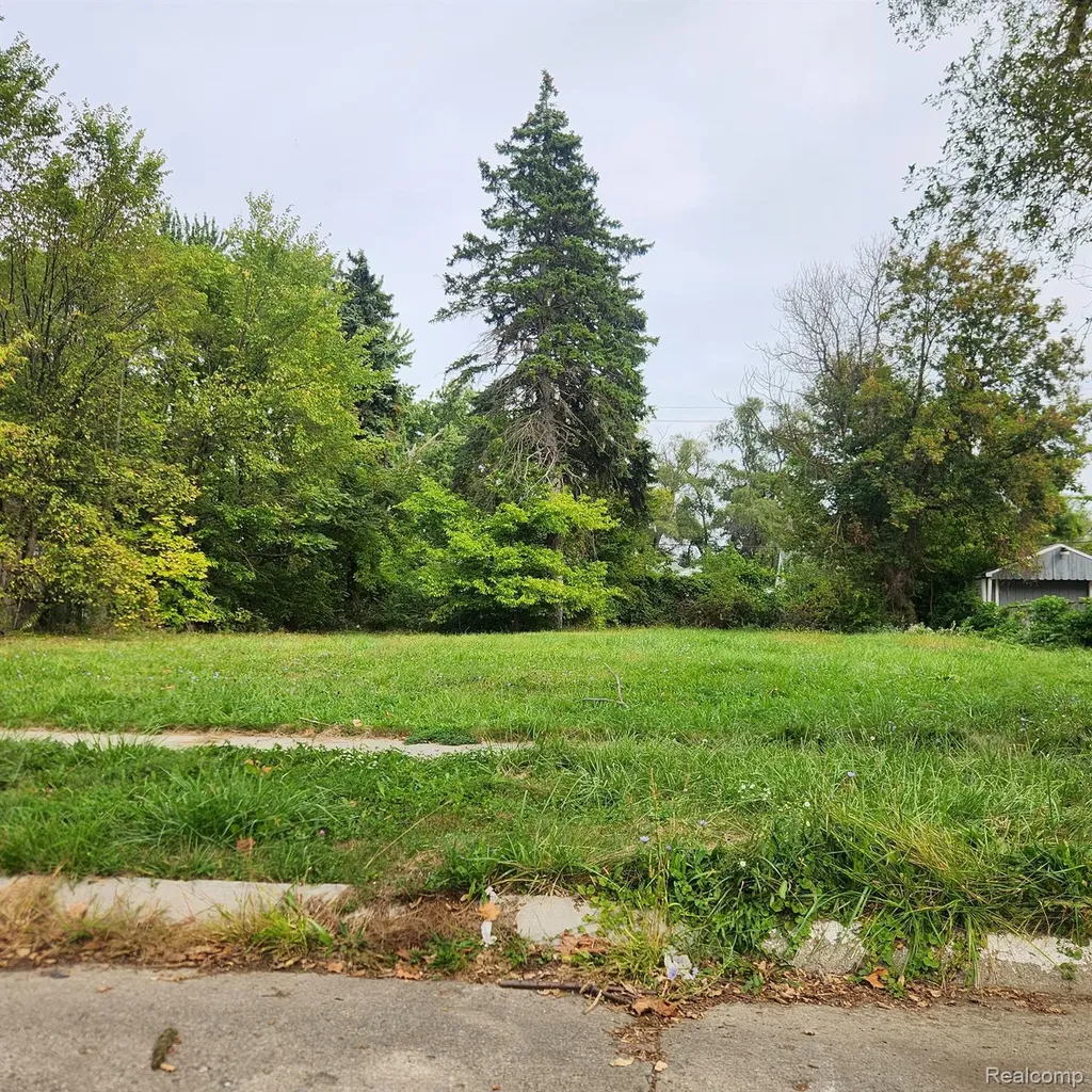 10086 Rosemont Avenue Detroit City MI 48228