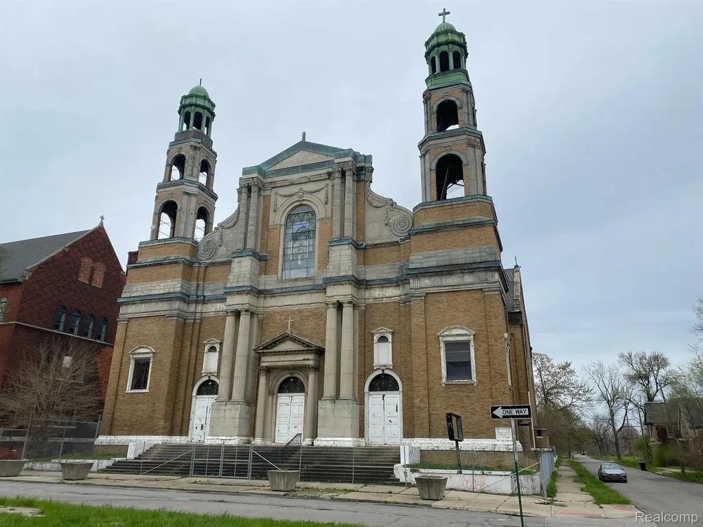 5818 Dubois Street Detroit City MI 48211