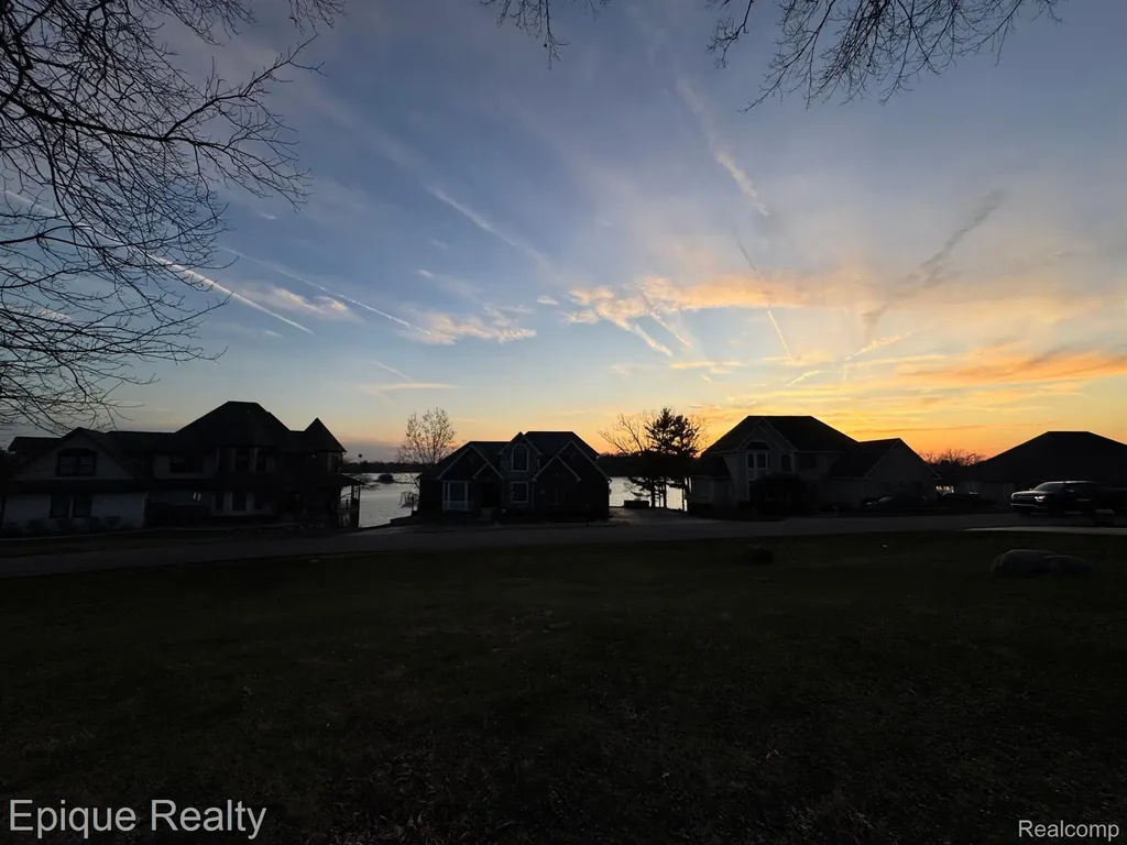 Vacant Lot Thompson Shore Drive Oceola Township MI 48843
