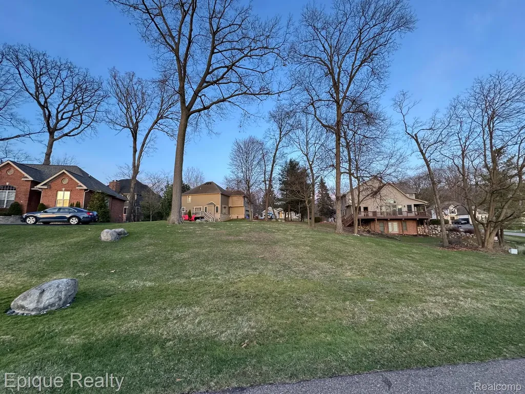 Vacant Lot Thompson Shore Drive Oceola Township MI 48843