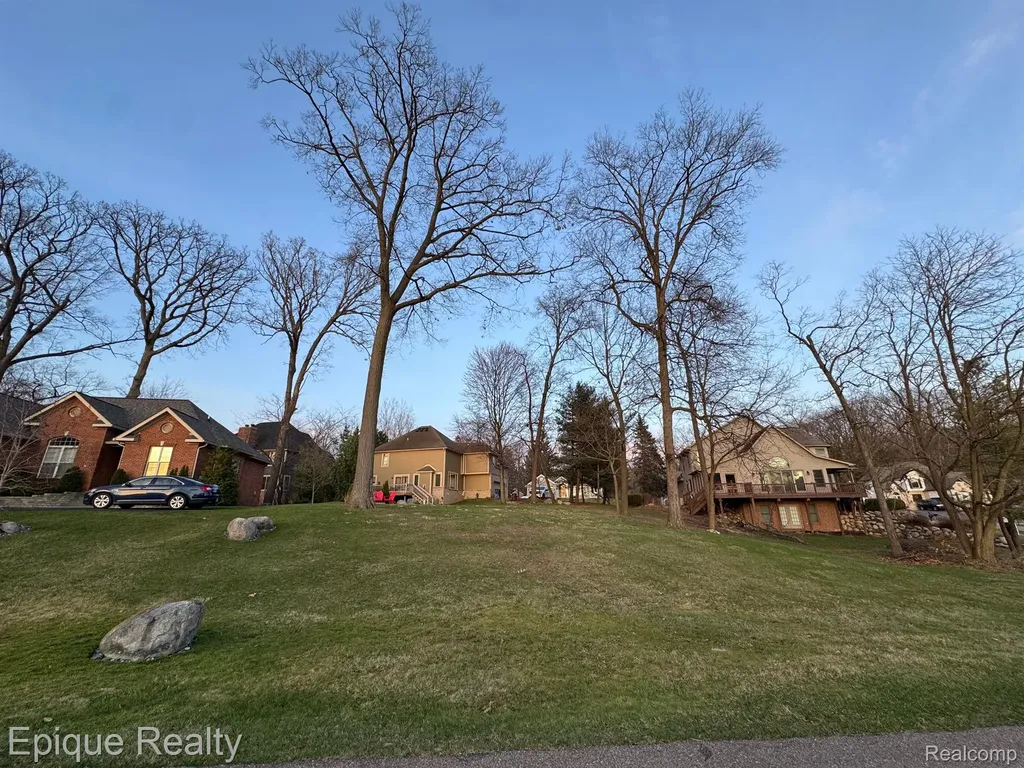 Vacant Lot Thompson Shore Drive Oceola Township MI 48843