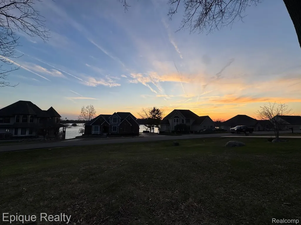 Vacant Lot Thompson Shore Drive Oceola Township MI 48843