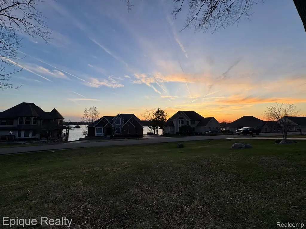 Vacant Lot Thompson Shore Drive Oceola Township MI 48843