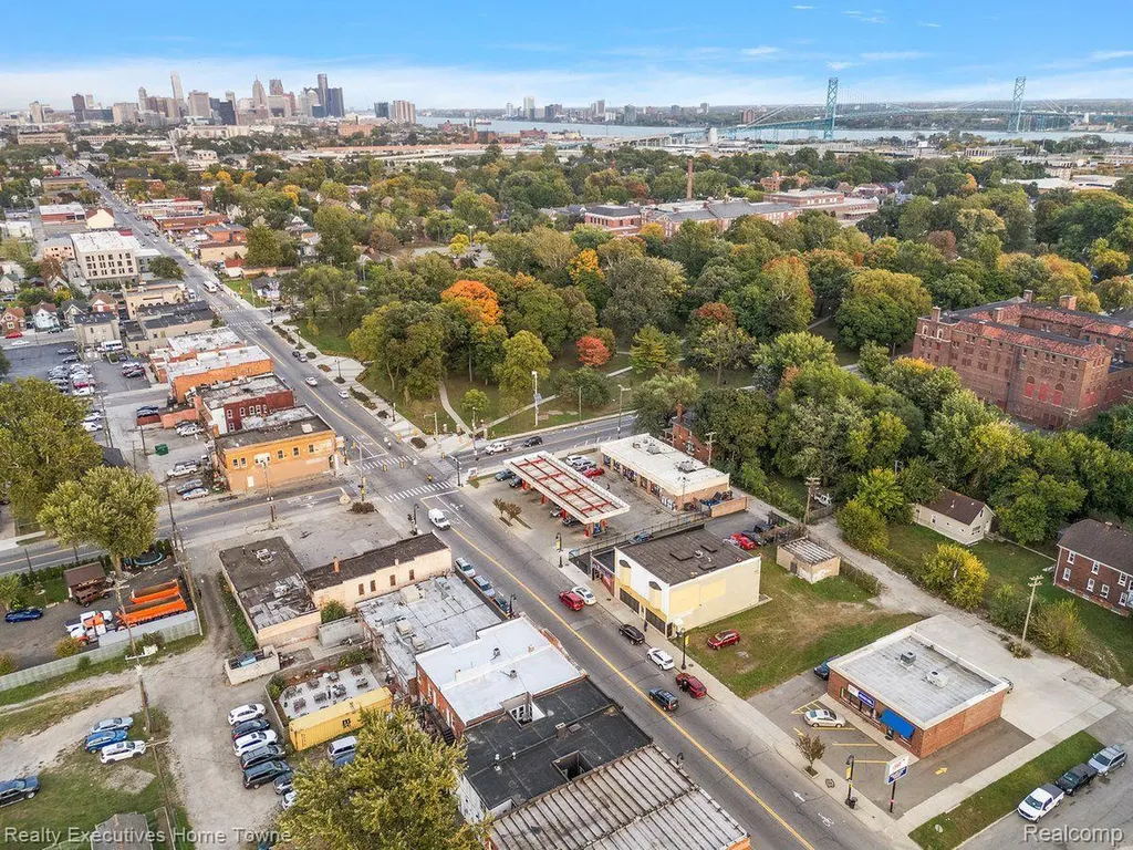4435 W Vernor Detroit City MI 48209