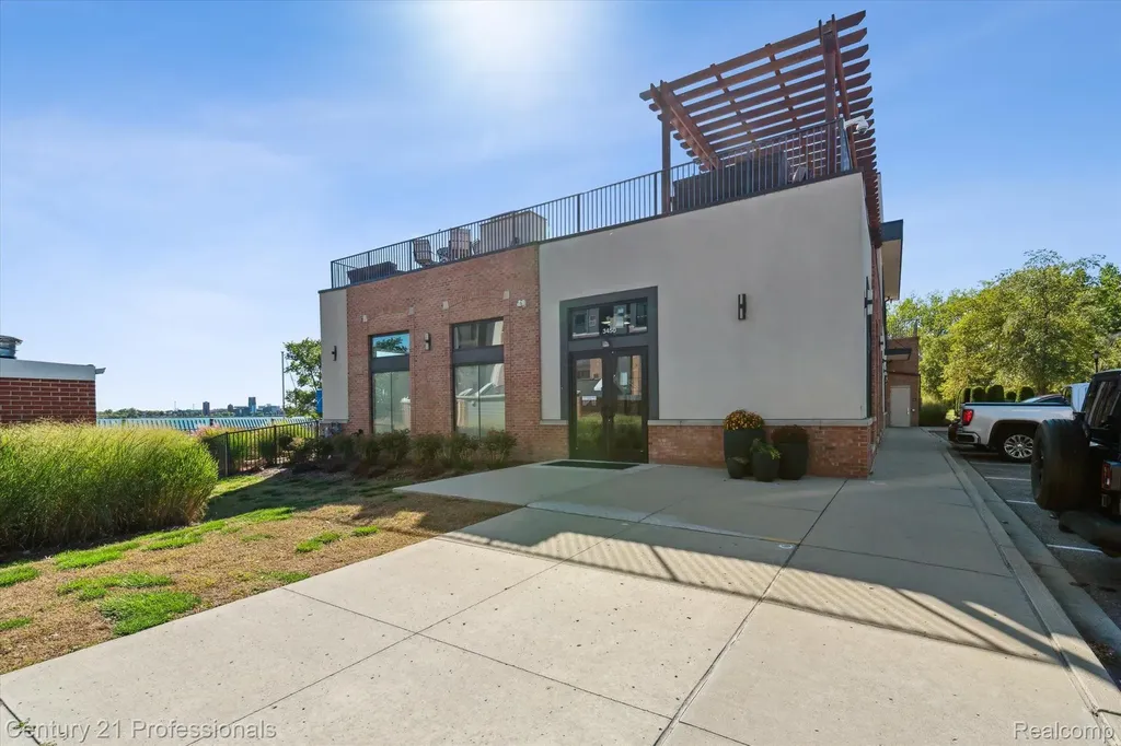 3320 Spinnaker Lane Detroit City MI 48207