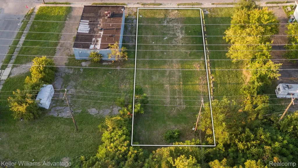 151 South Boulevard W Pontiac City MI 48341