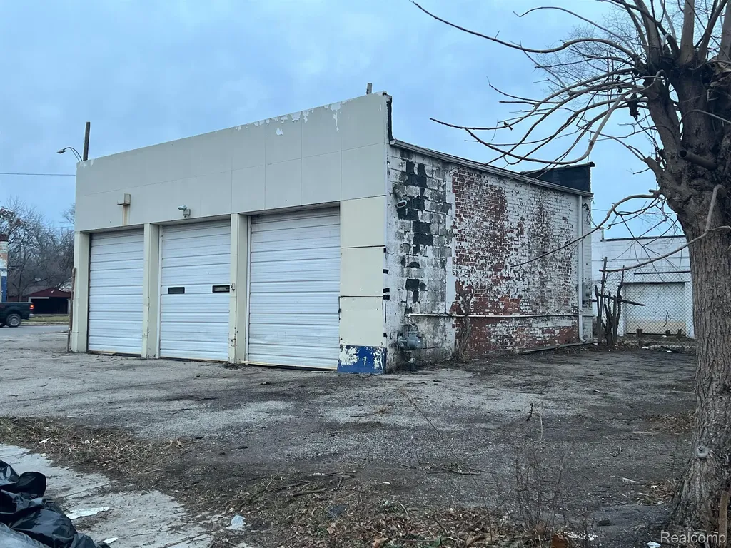13241 Fenkell Street Detroit City MI 48227