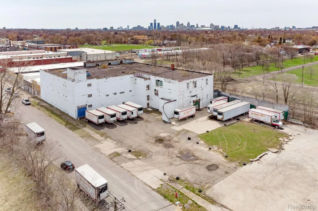 5151 Bellevue Street Detroit City MI 48211