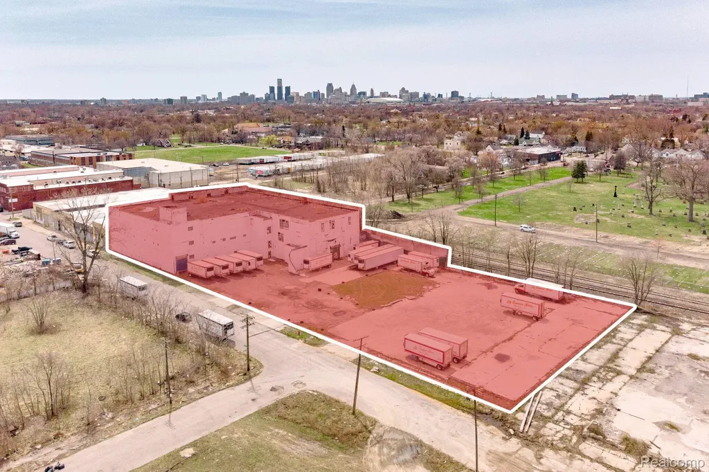 5151 Bellevue Street Detroit City MI 48211