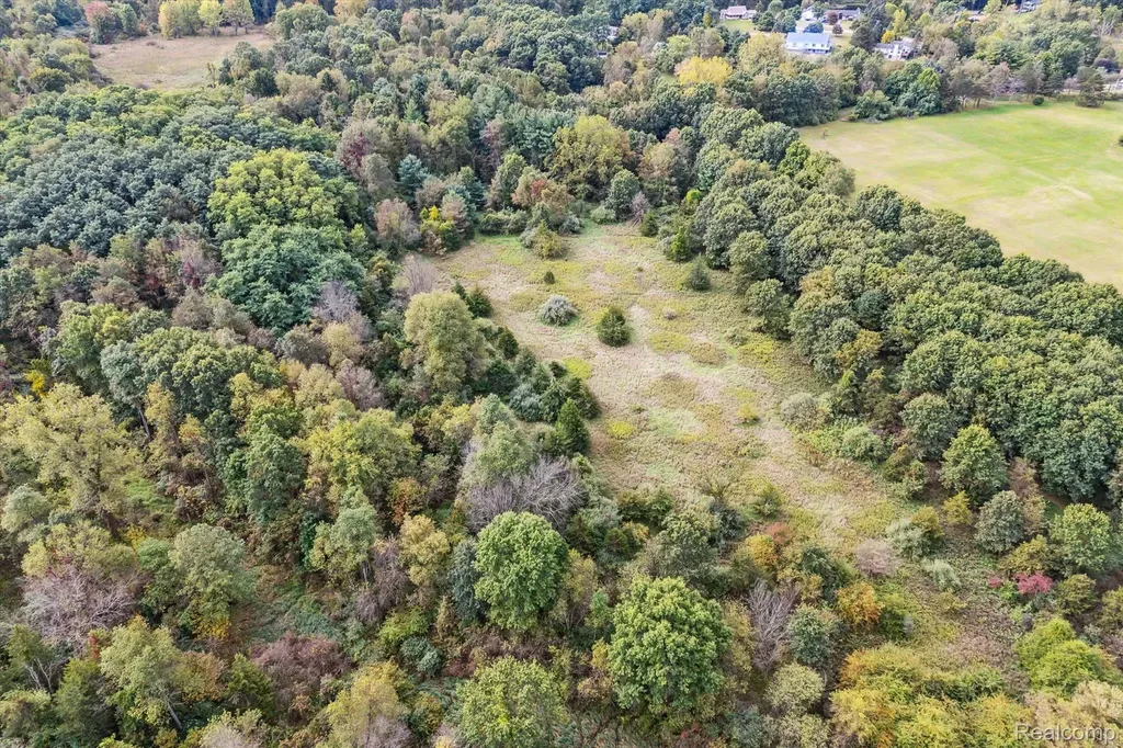 000 Swarthout Road Hamburg Township MI 48169