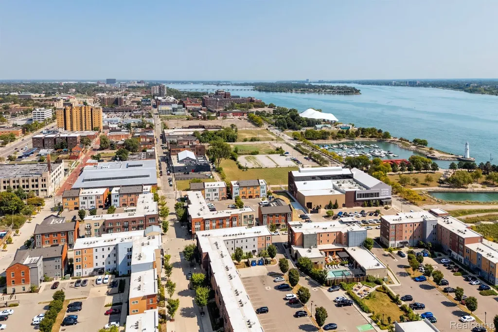 1938 Franklin Street Detroit City MI 48207
