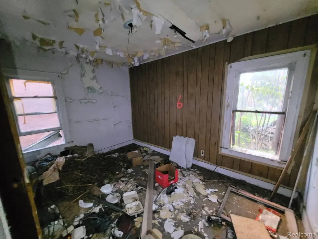 4824 Cortland Street Detroit City MI 48204