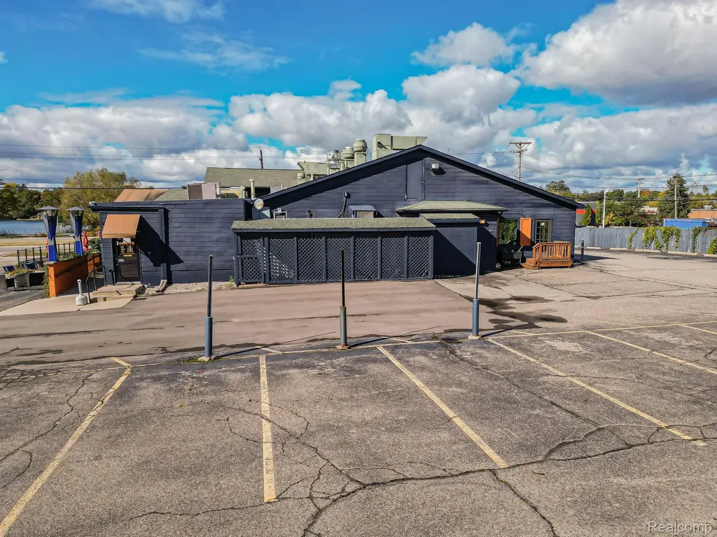 801 S Lapeer Road Orion Charter Township MI 48362