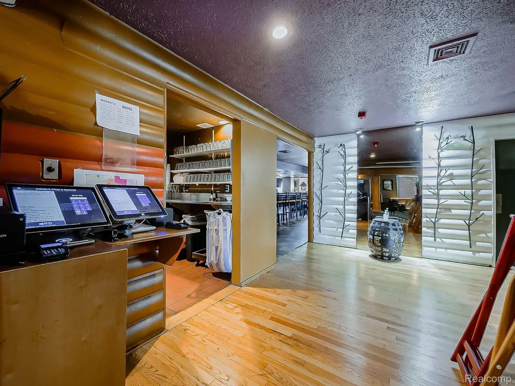 801 S Lapeer Road Orion Charter Township MI 48362