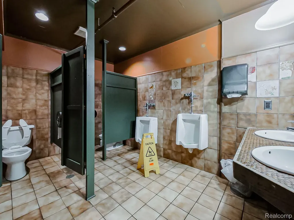 801 S Lapeer Road Orion Charter Township MI 48362