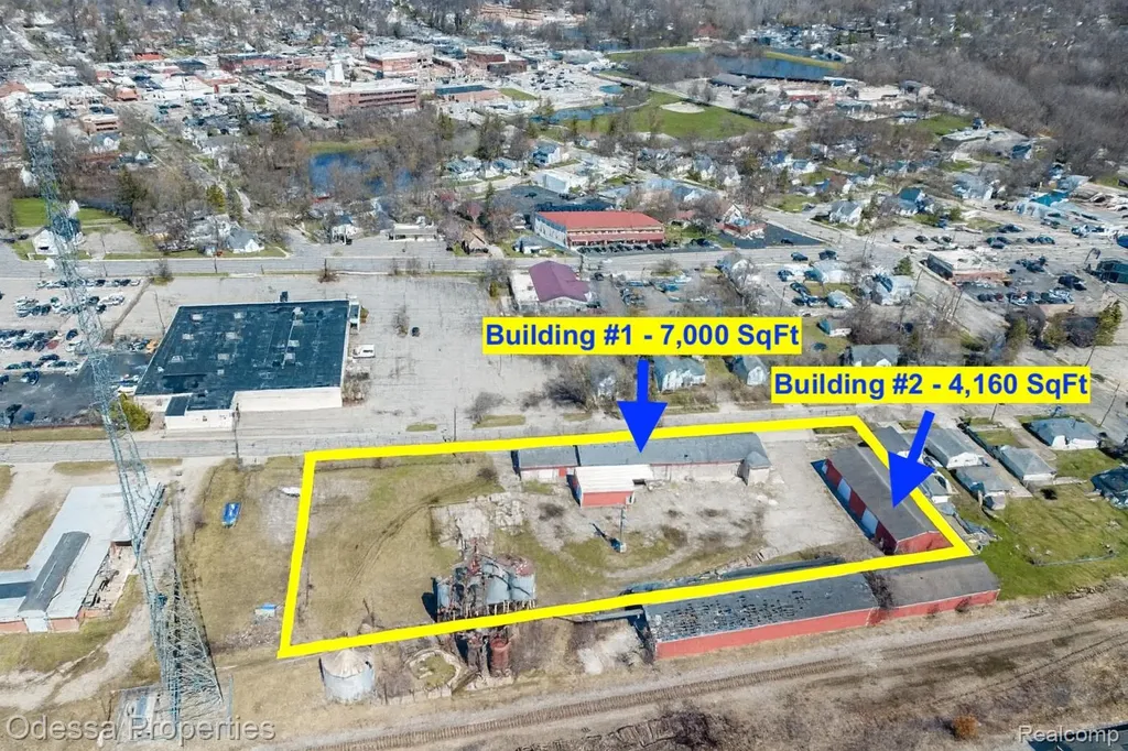265 Howard Street Lapeer City MI 48446