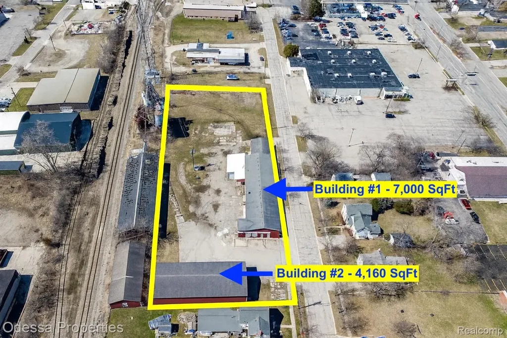 265 Howard Street Lapeer City MI 48446