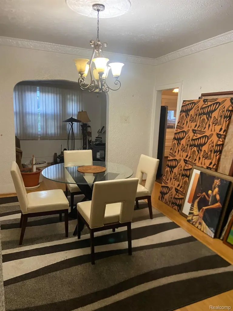 18961 Santa Barbara Drive Detroit City MI 48221