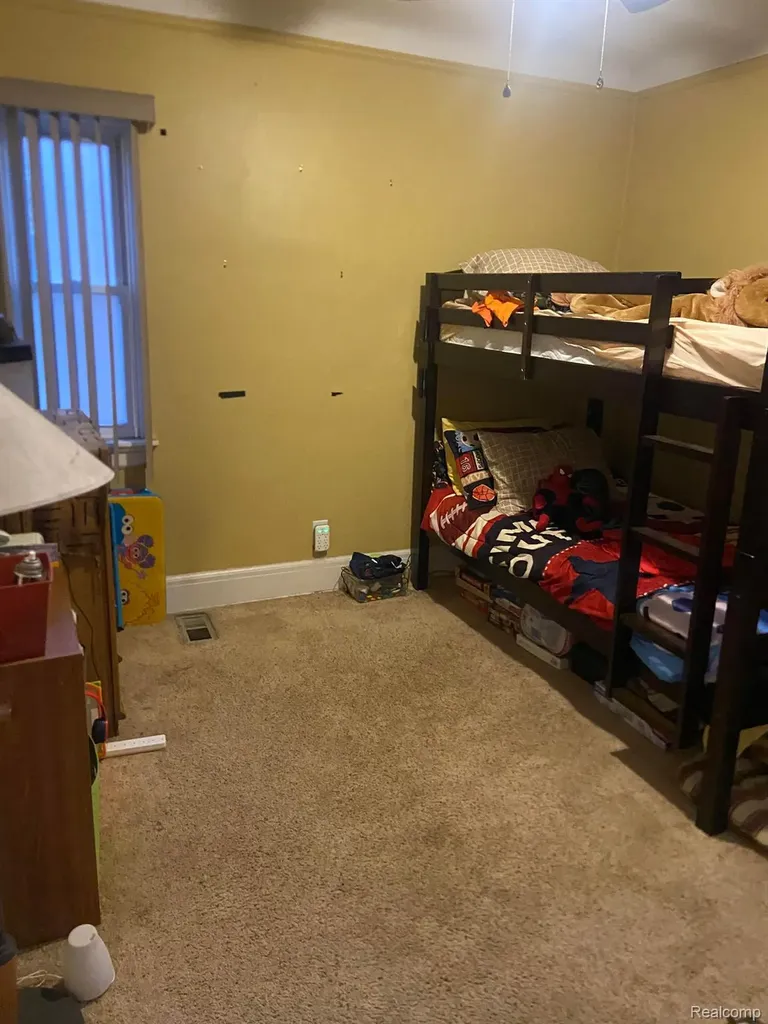 18961 Santa Barbara Drive Detroit City MI 48221